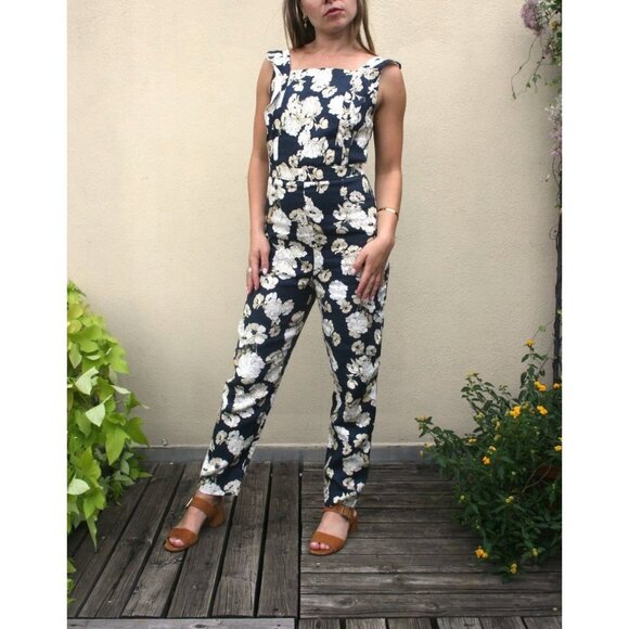SIR. Bellagio Linen Black White Floral Wide Leg Jumpsuit with Ruffle - Size 4 - Picture 1 of 13